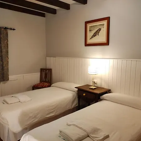 Viviendas Rurales El Covaju * Cabezón de Liébana