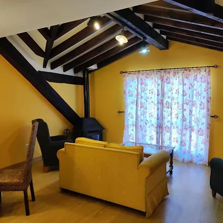 Apartment Viviendas Rurales El Covaju