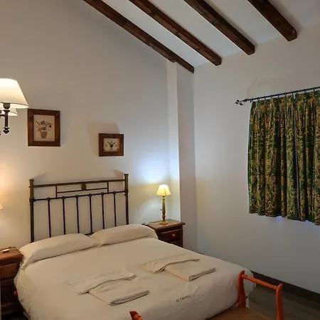 Viviendas Rurales El Covaju * Cabezón de Liébana