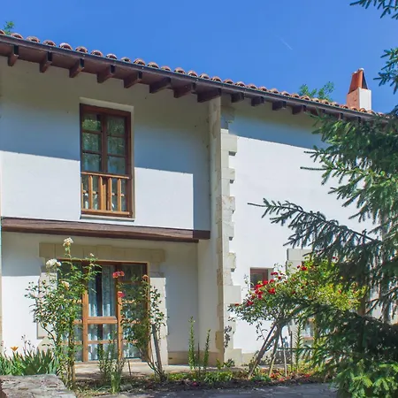 Viviendas Rurales El Covaju * Cabezón de Liébana