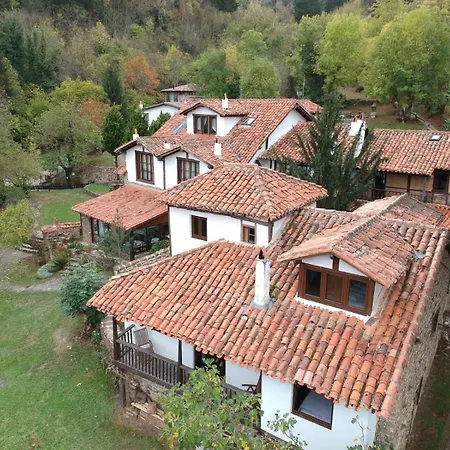Viviendas Rurales El Covaju