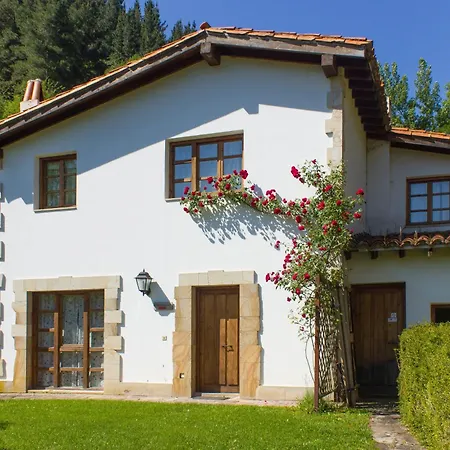 Apartamento Viviendas Rurales El Covaju *