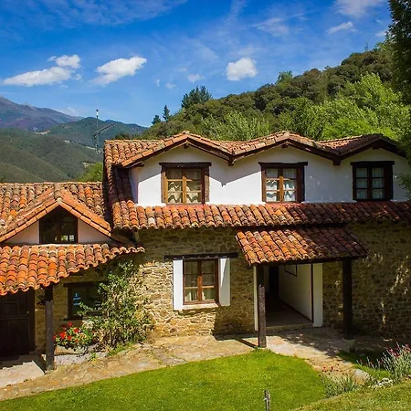 Viviendas Rurales El Covaju Apartamento Cabezón de Liébana