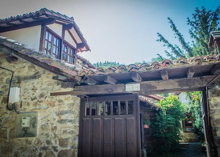 Viviendas Rurales El Covaju شقة